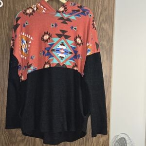 Boutique Hooded Shirt With Pockets